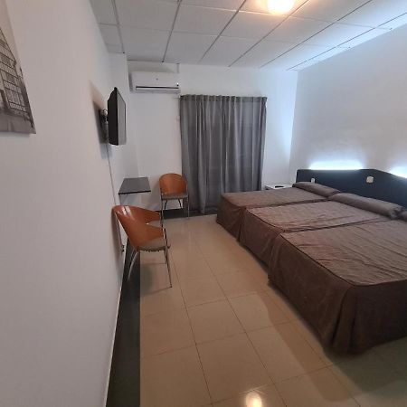 Hotel Lisboa Castrillo de la Guareña 外观 照片