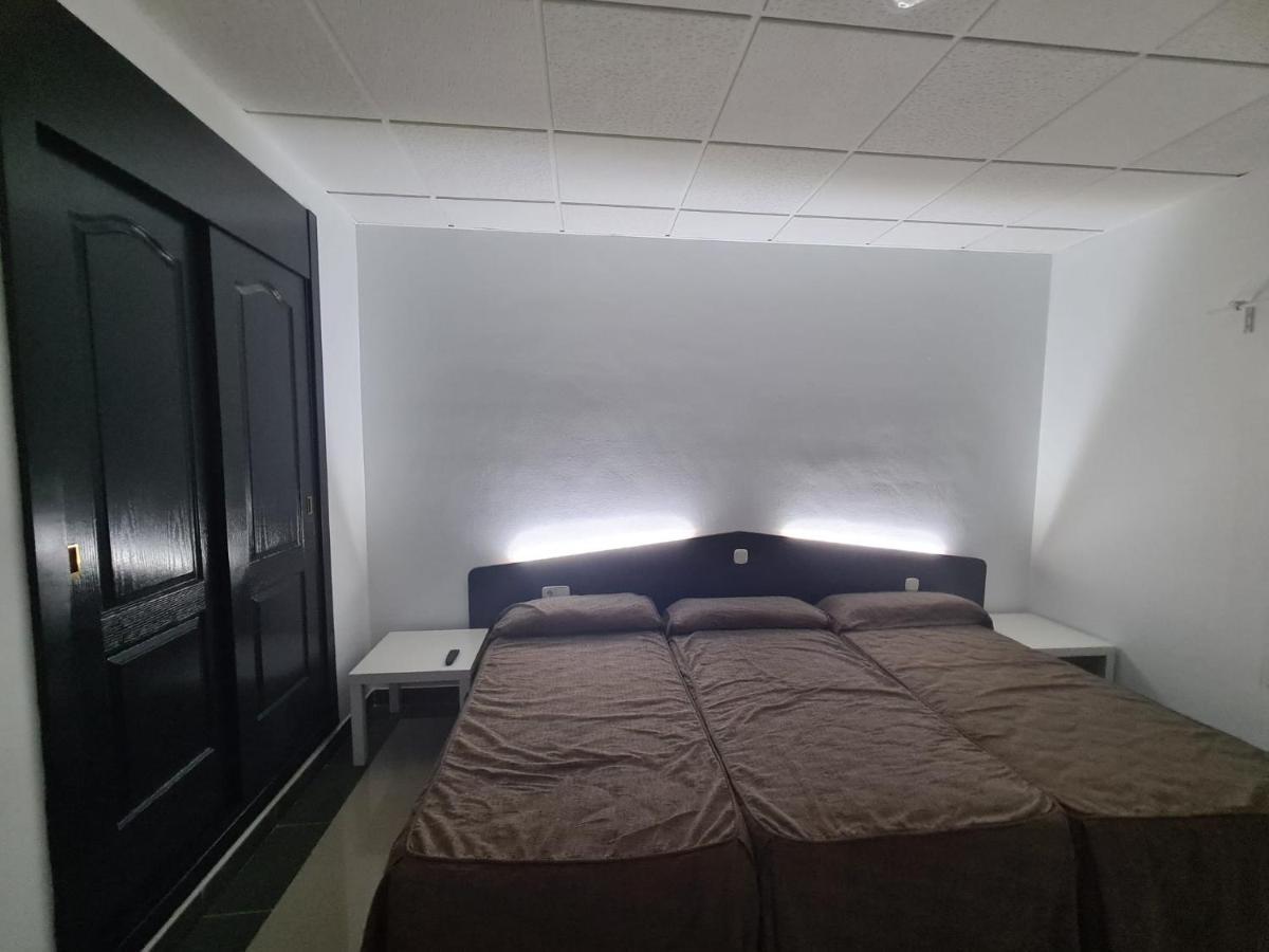 Hotel Lisboa Castrillo de la Guareña 外观 照片