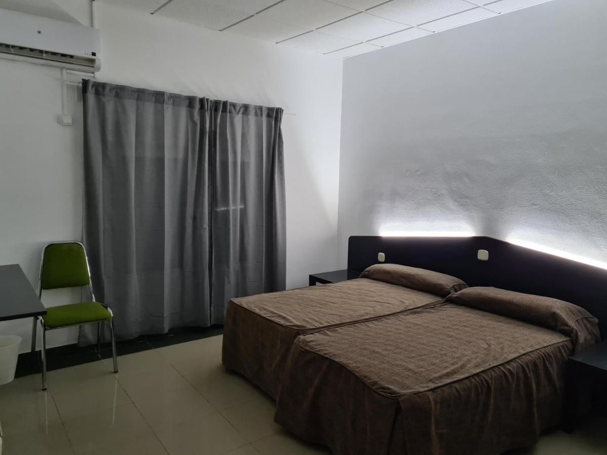 Hotel Lisboa Castrillo de la Guareña 外观 照片