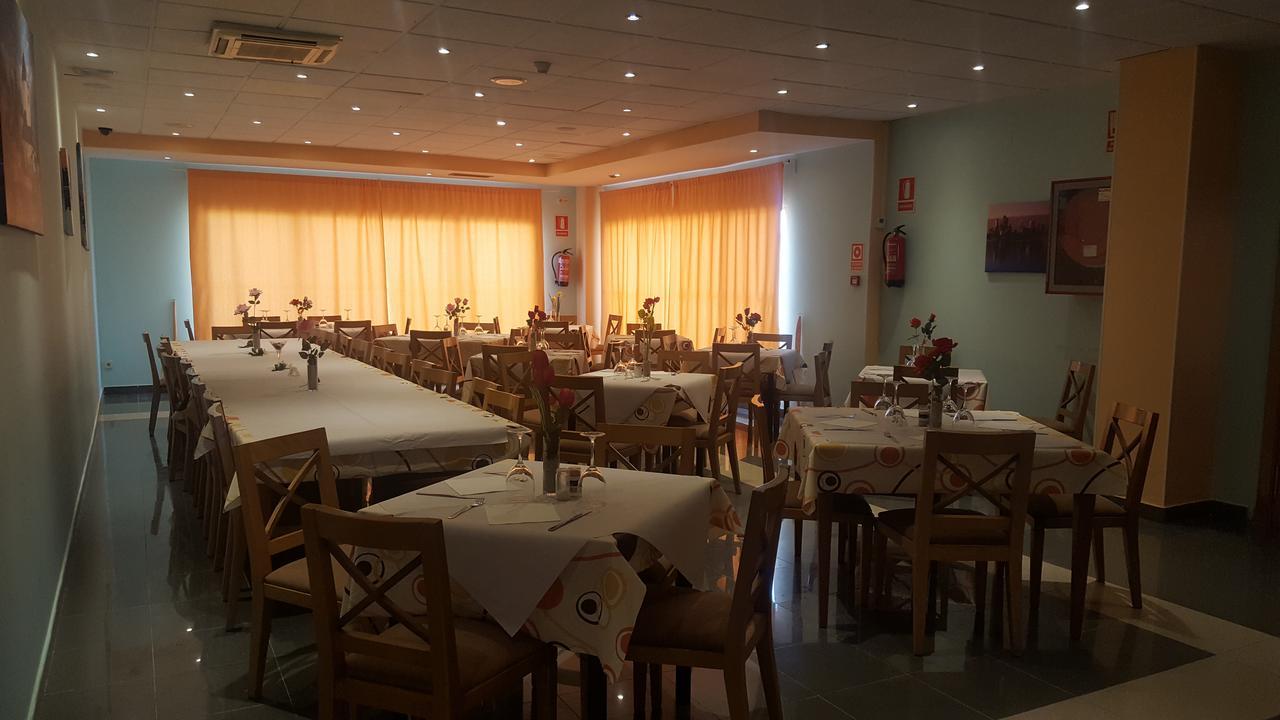 Hotel Lisboa Castrillo de la Guareña 外观 照片
